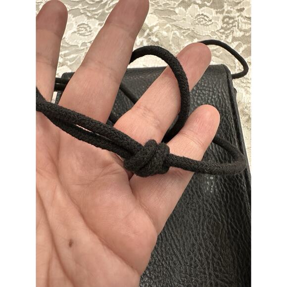 Vintage American Airlines Travel Kit Faux Leather Bag Crossbody Strap - Picture 10 of 10